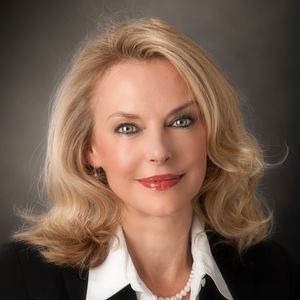 Meet your Posher, Paula